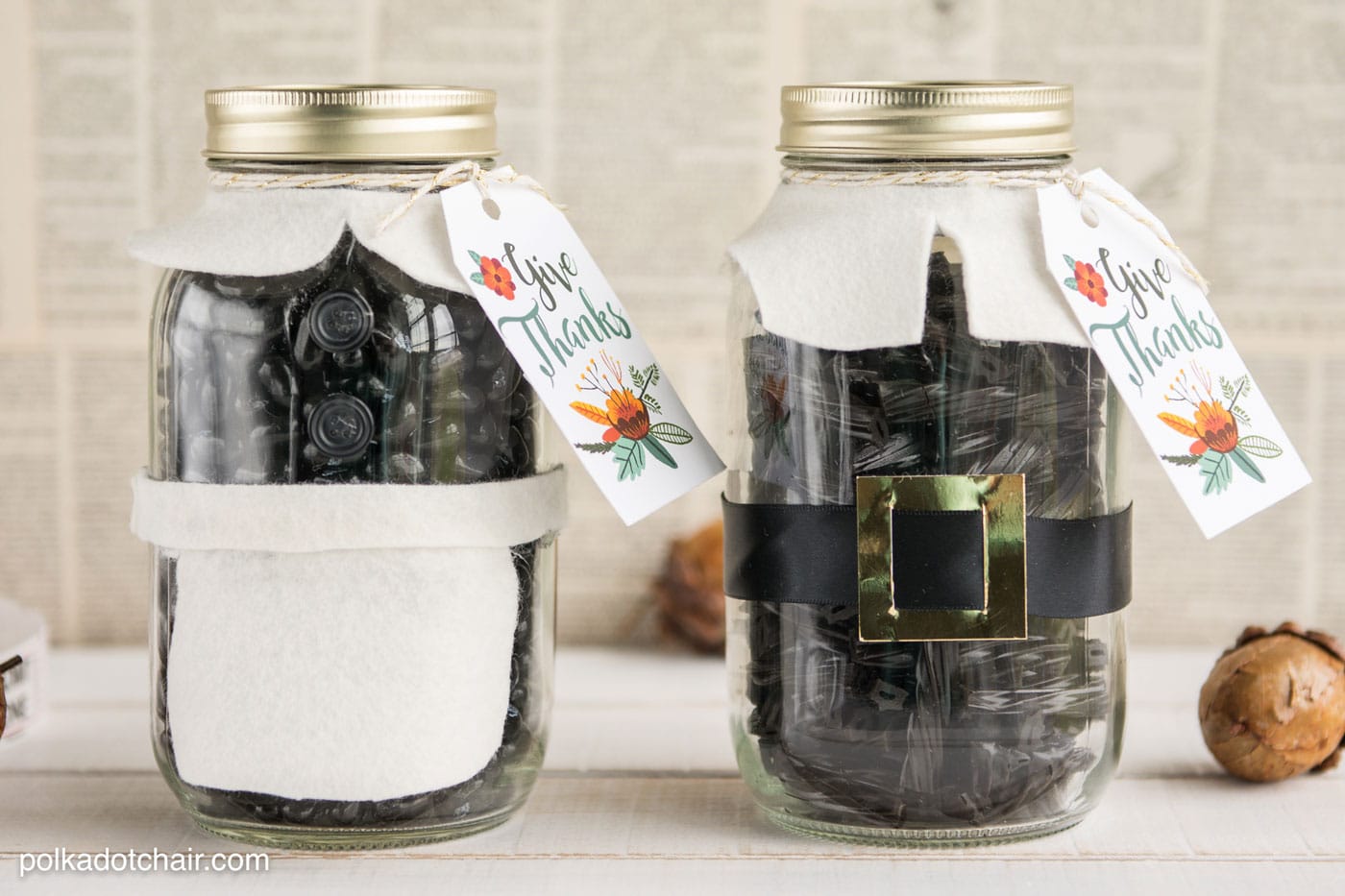 Cute Thanksgiving Pilgrim Mason Jar Gift Idea, would be cute for a hostess or teacher gift.