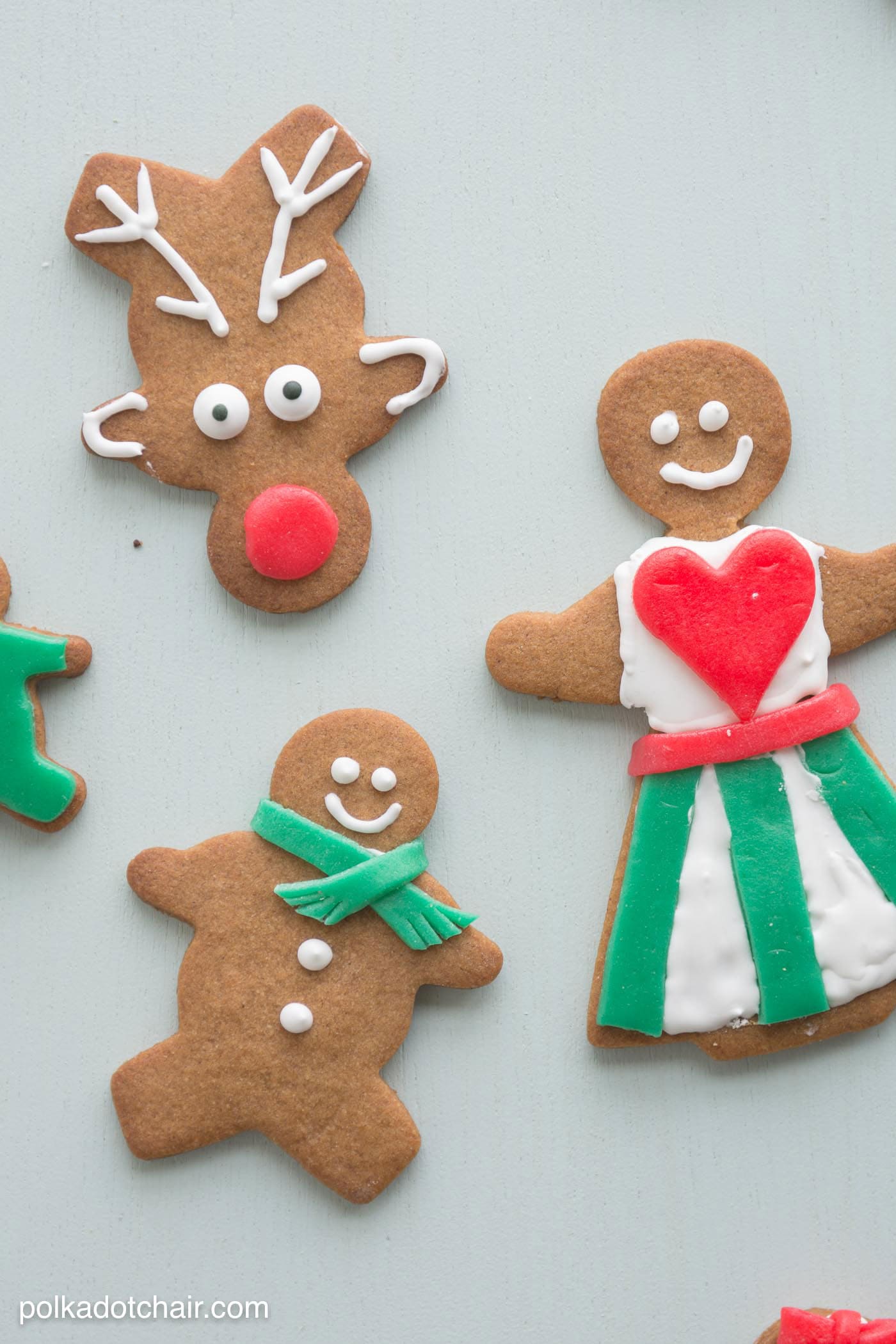 Christmas Gingerbread Cookie Decorating Ideas, use Airheads candy to cut out "clothes" and accessories for your gingerbread men