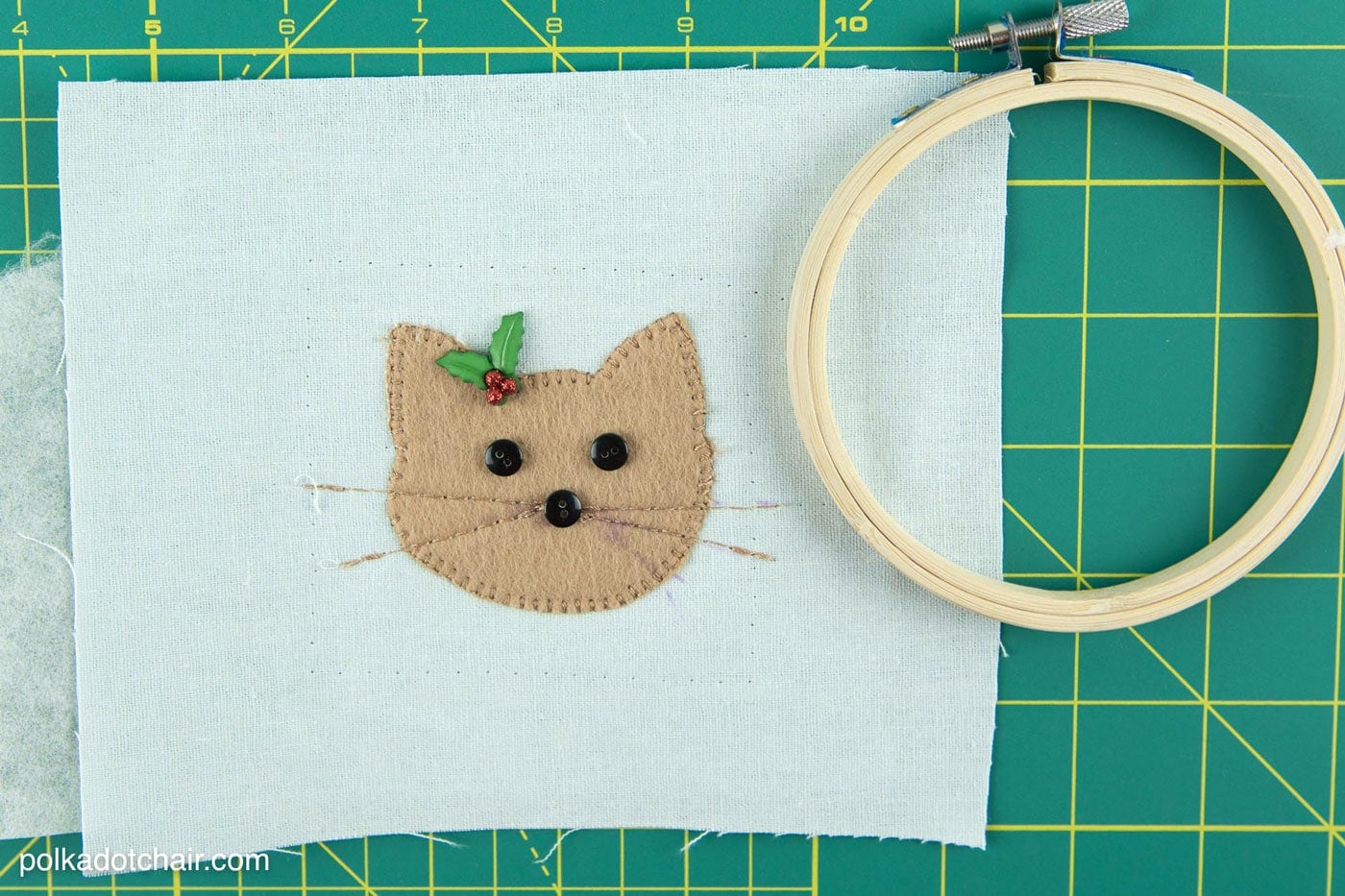 DIY Cat Embroidery Hoop Christmas Ornaments with instructions and free sewing pattern on polkadotchair.com 