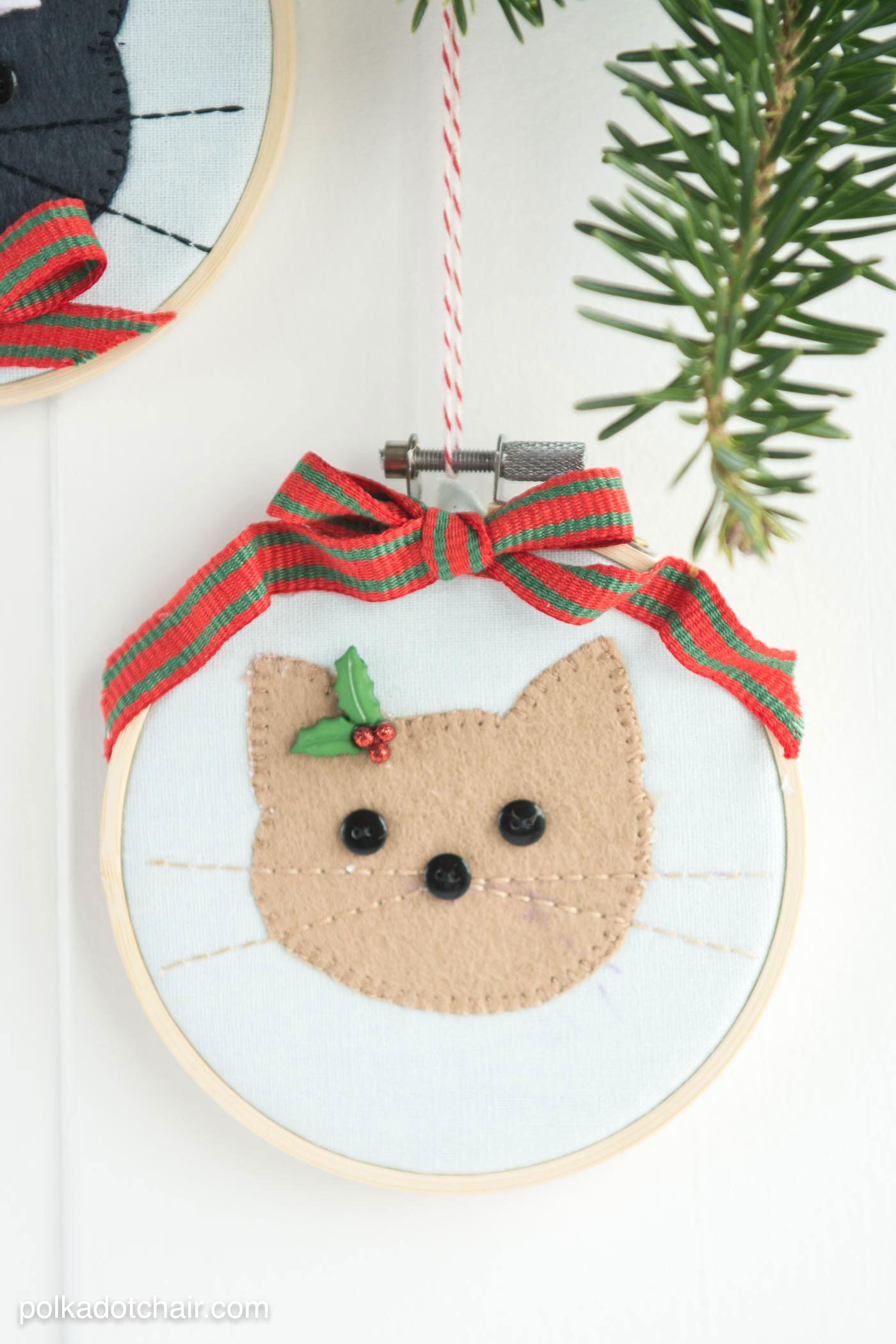 DIY Cat Embroidery Hoop Christmas Ornaments with instructions and free sewing pattern on polkadotchair.com