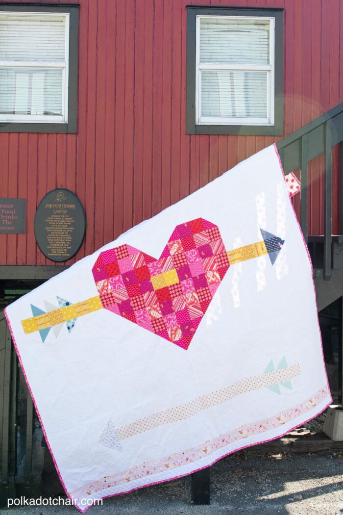 Cupid's Arrow Quilt Pattern, a patchwork heart and arrow quilt pattern - great for Valentine's Day sewing