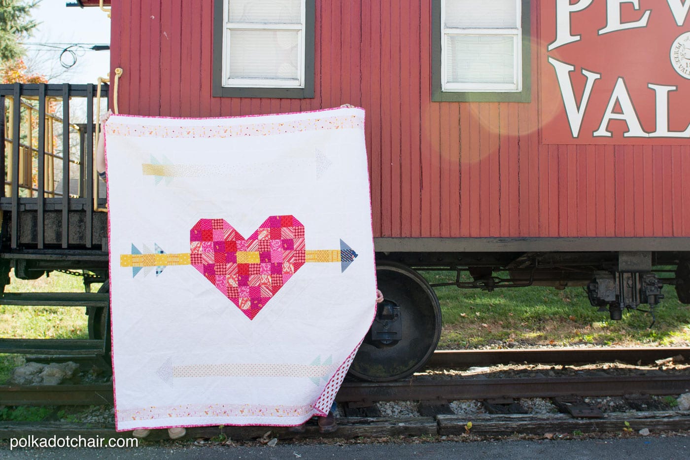 Cupid's Arrow Quilt Pattern, a patchwork heart and arrow quilt pattern - great for Valentine's Day sewing 