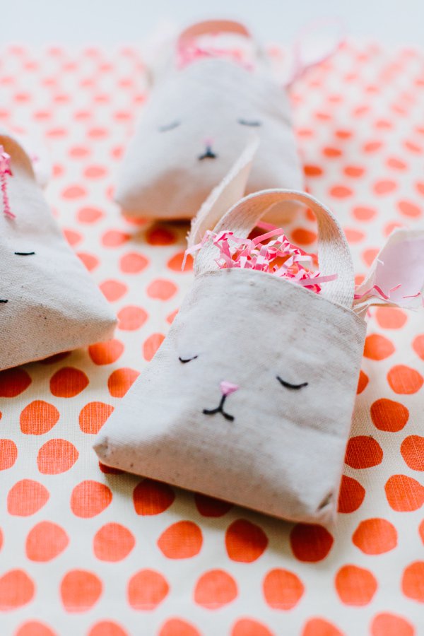 Easter Bunny Treat Bags by Style me Pretty