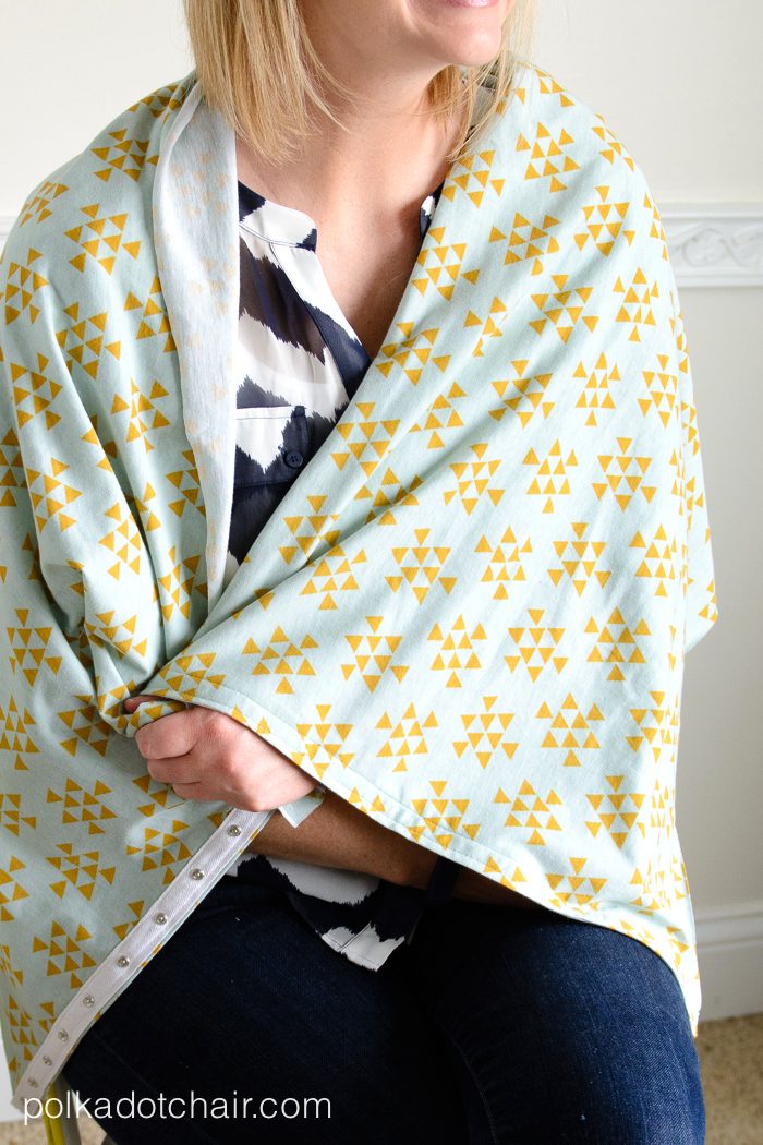 DIY Snap Up Infinity Scarf, converts into a travel blanket