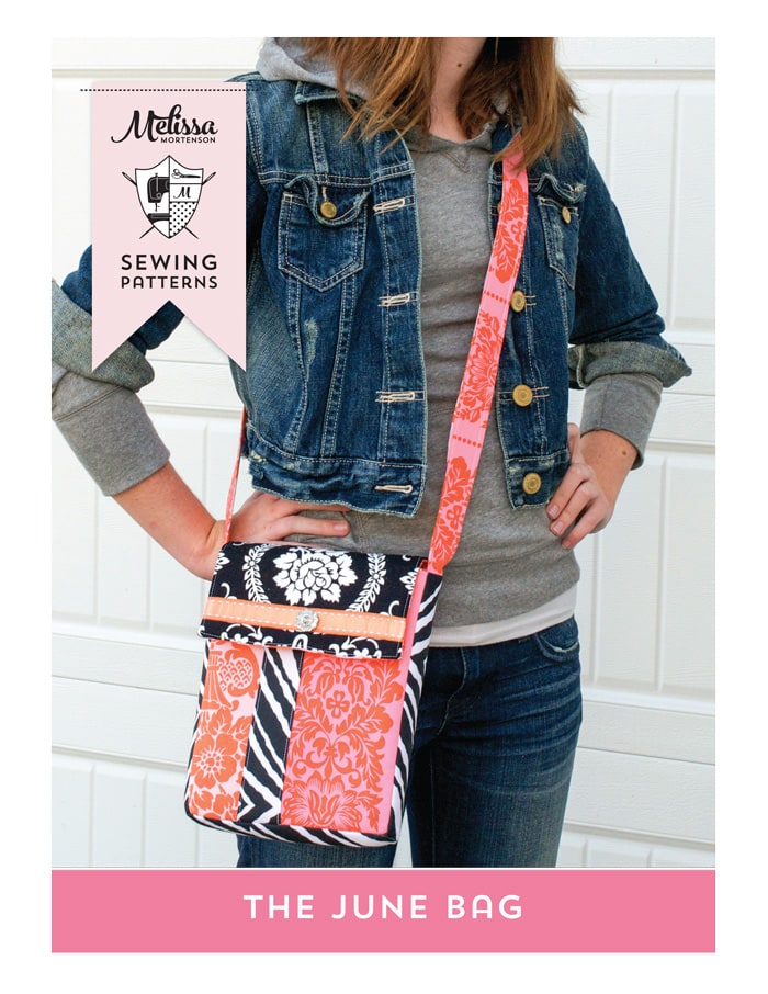 The June Bag PDF Sewing Pattern, a super cute cross body purse pattern that is great for travel!