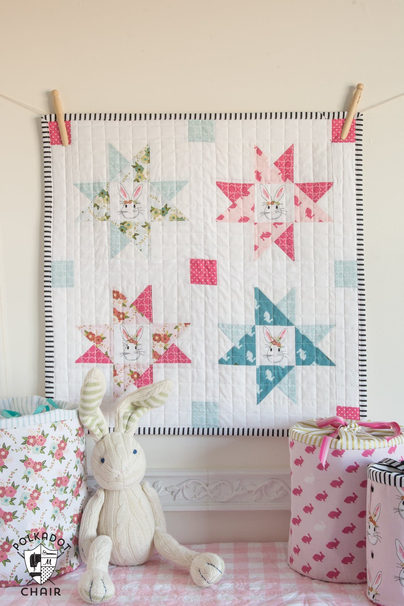 Cute Mini Quilt made with Wonderland Fabric from Riley Blake Designs