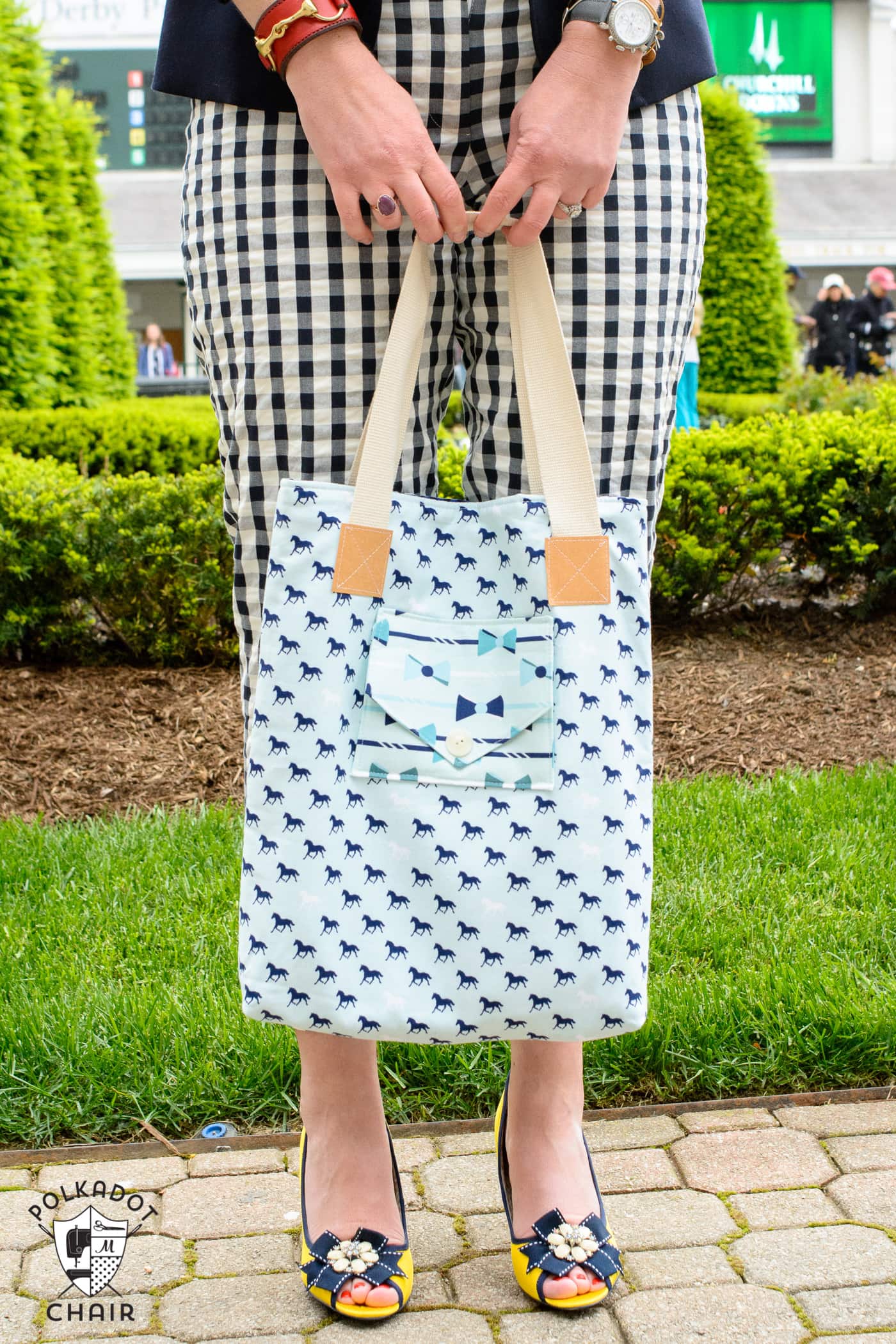 The Derby Tote Bag Sewing Pattern; great simple and versatile tote bag pattern that features 3 different front pocket styles. Great project for a beginning sewist. 