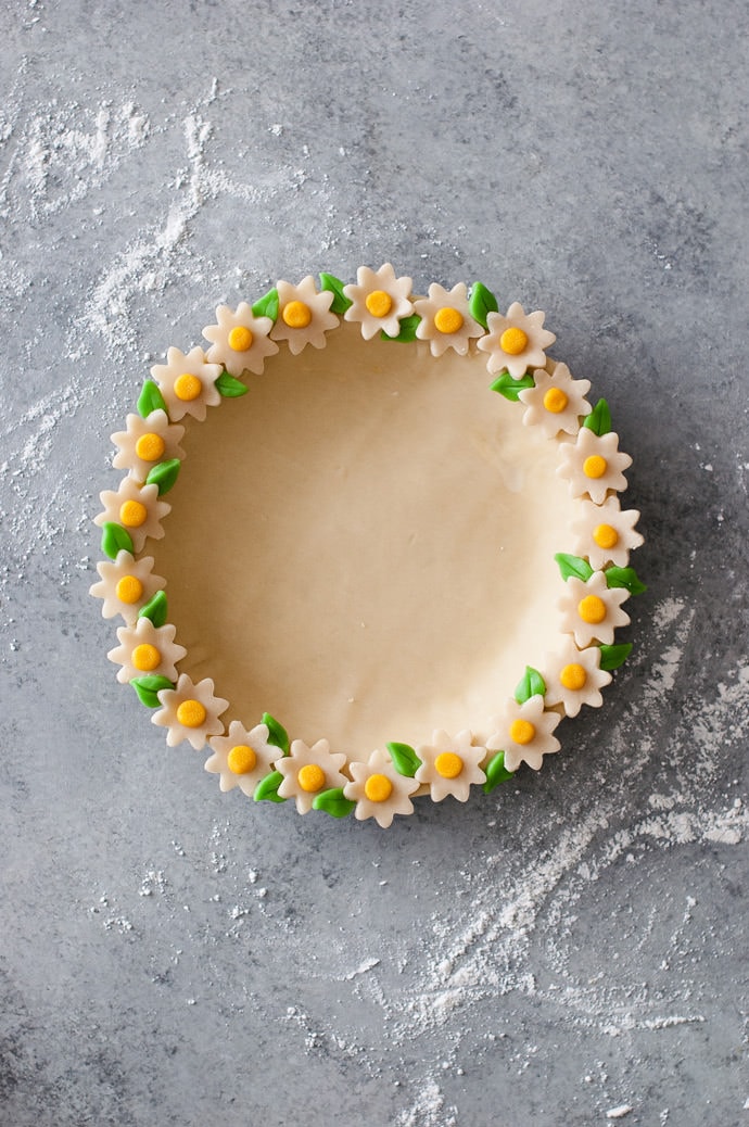 Daisy Chain Pie Crust Tutorial 