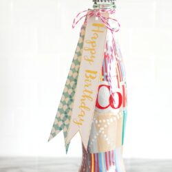 Free Printable Diet Coke Gift Tags; perfect for gifts for teachers - lots of cute gift ideas for friends or neighbors too. Love the Happy Birthday Tags!