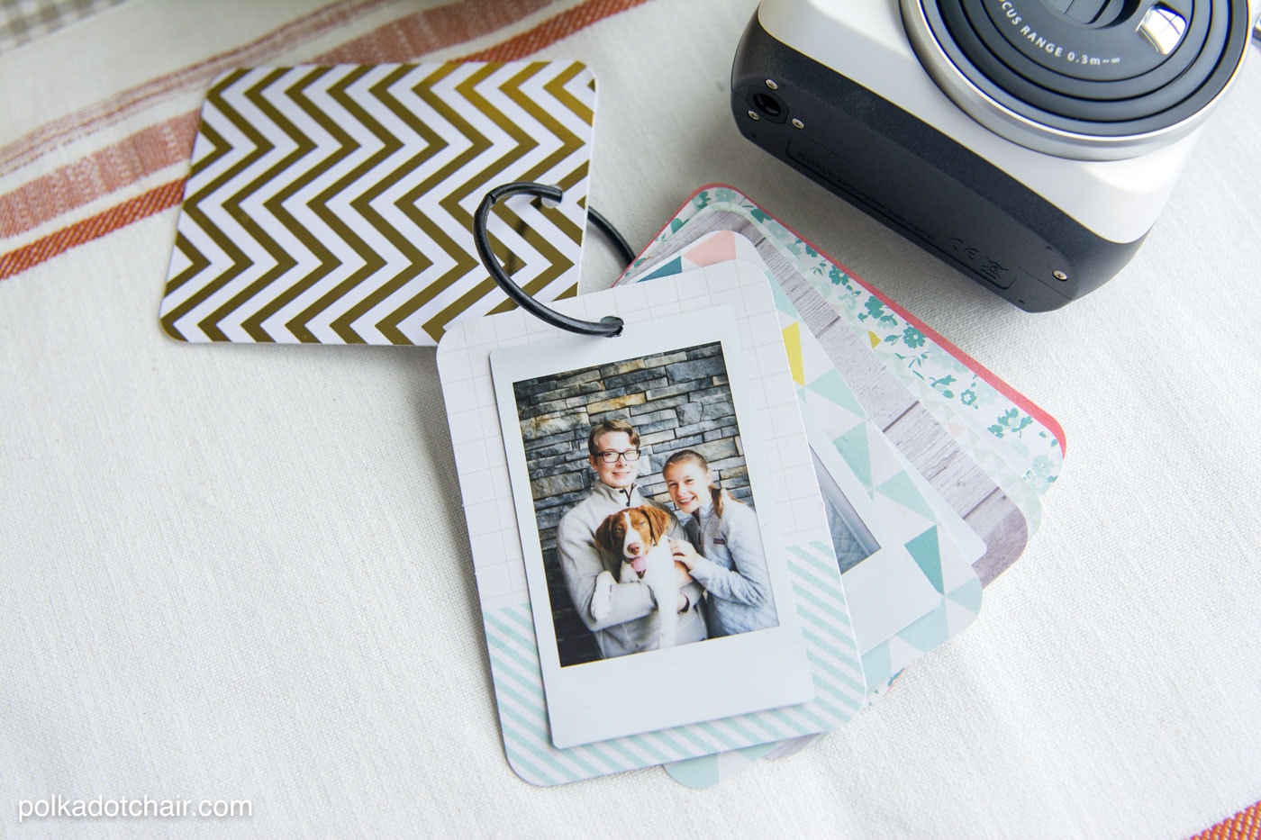 Cute idea for Thanksgiving Place Cards- DIY Photo place cards using Instax photos