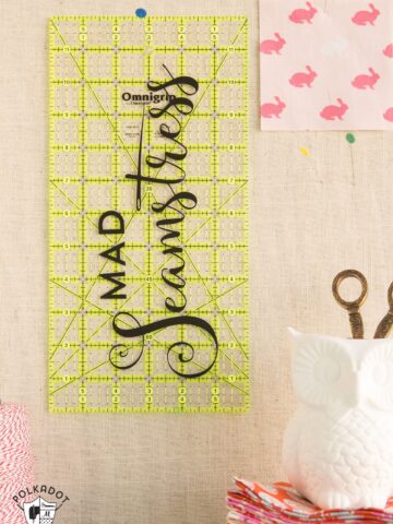 DIY Sewing and Quilting Decals for Quilt Rulers or to use as wall decor in a sewing room {includes link to free svg cut files}; cute sewing room decorating ideas