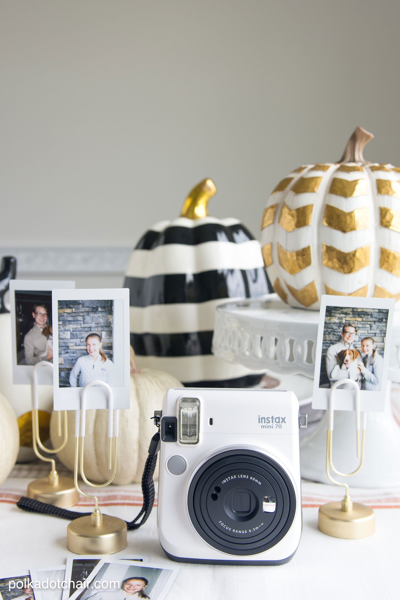 Cute idea for Thanksgiving Place Cards- DIY Photo place cards using Instax photos