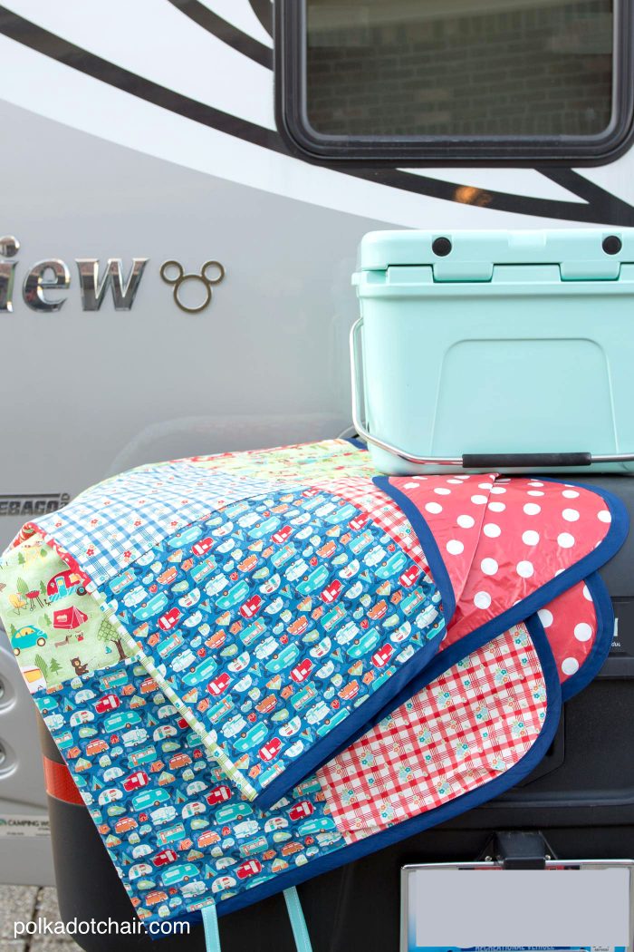 DIY Patchwork Waterproof Picnic Blanket Pattern, an easy to sew tutorial for a picnic blanket that rolls up!