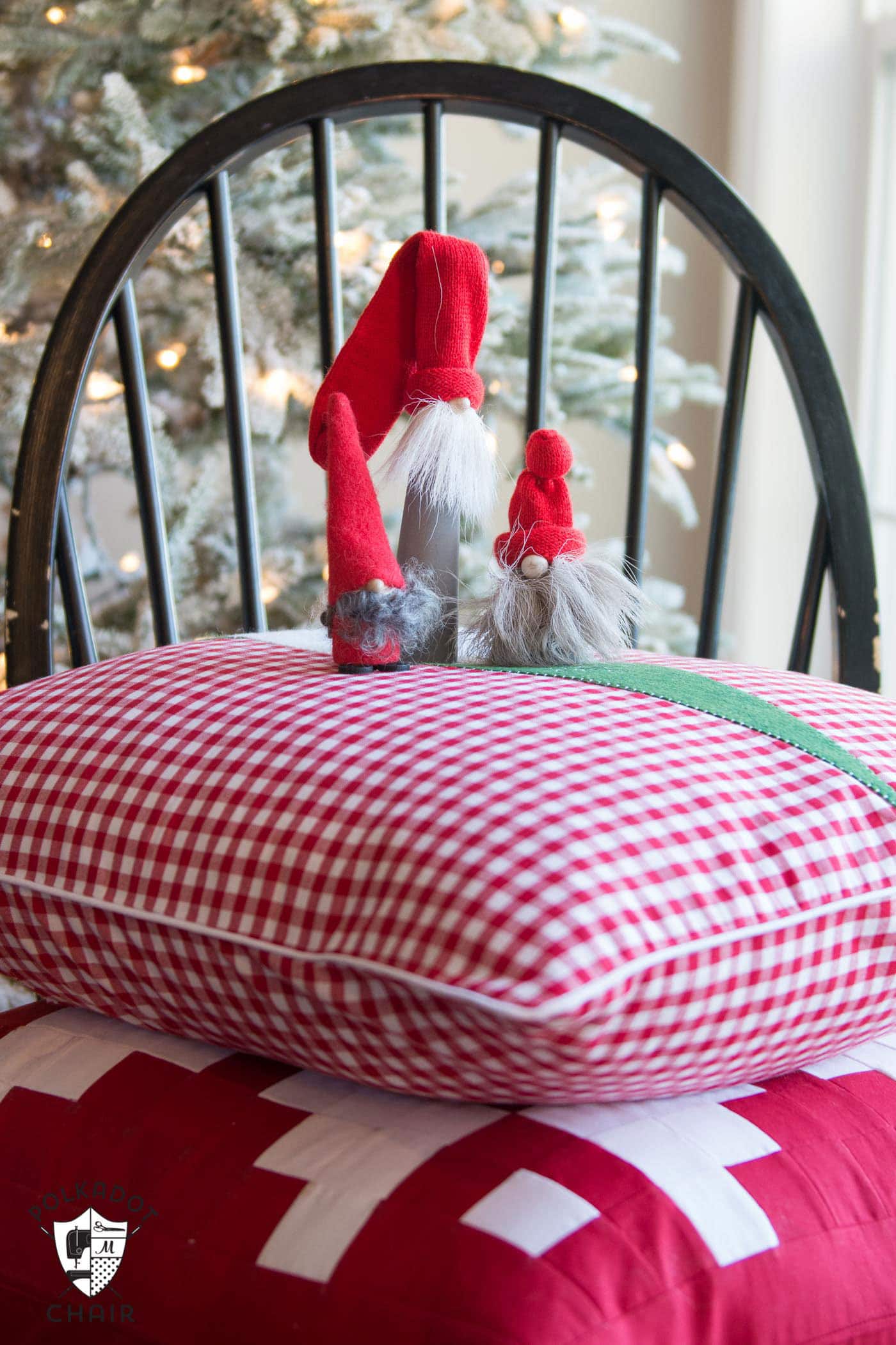 Free Sewing Pattern for a Tomten Christmas Gnome pillow - makes a cute DIY Christmas decoration!!