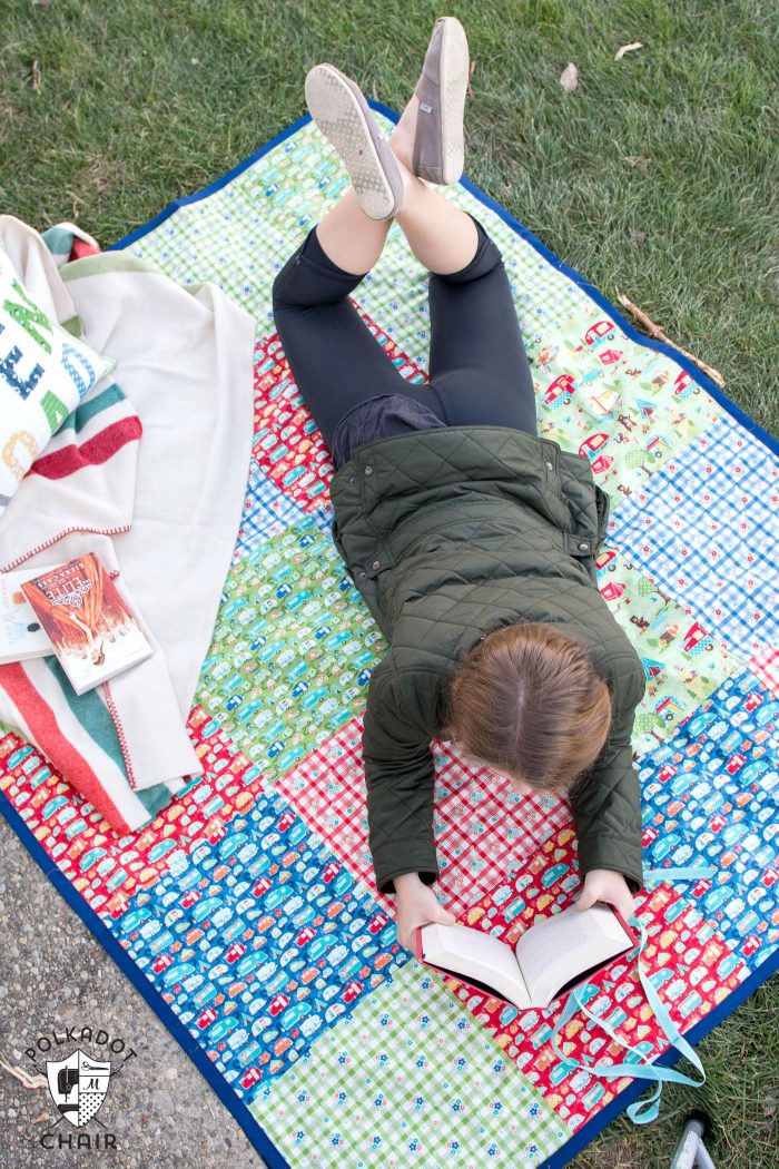 DIY Patchwork Waterproof Picnic Blanket Pattern, an easy to sew tutorial for a picnic blanket that rolls up!