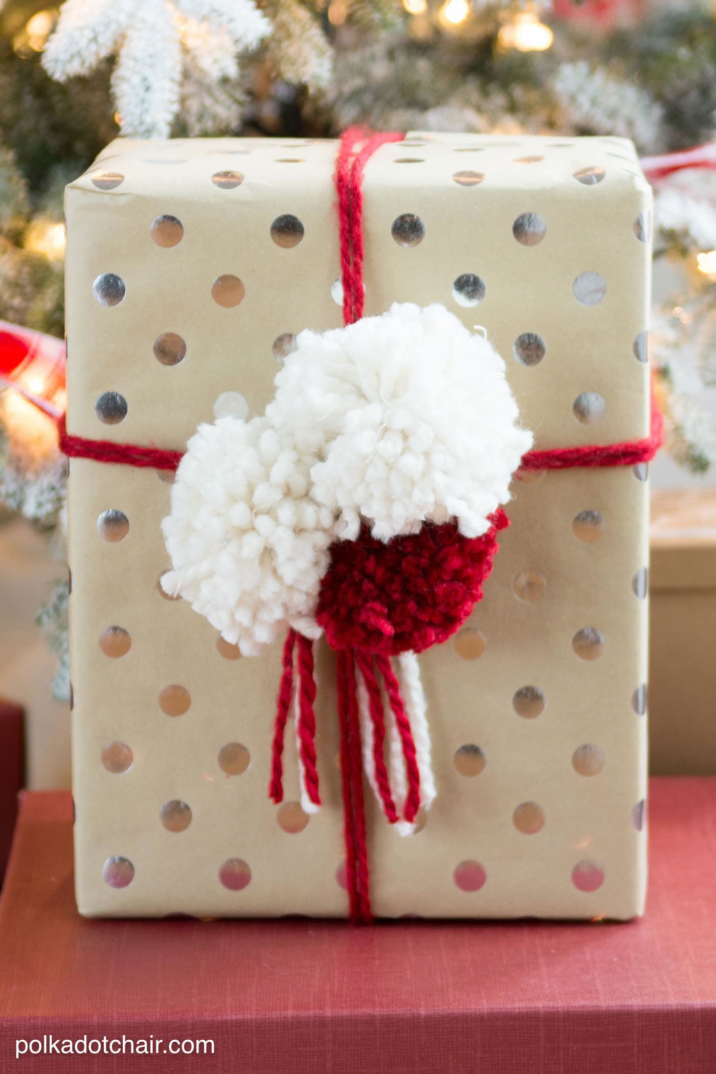 3 Cute and clever ways to wrap gifts this Christmas. Including how to make a santa sack, how to make gingerbread house gift boxes and how to make a pom pom to add to a gift. So many simple and creative gift wrap ideas!