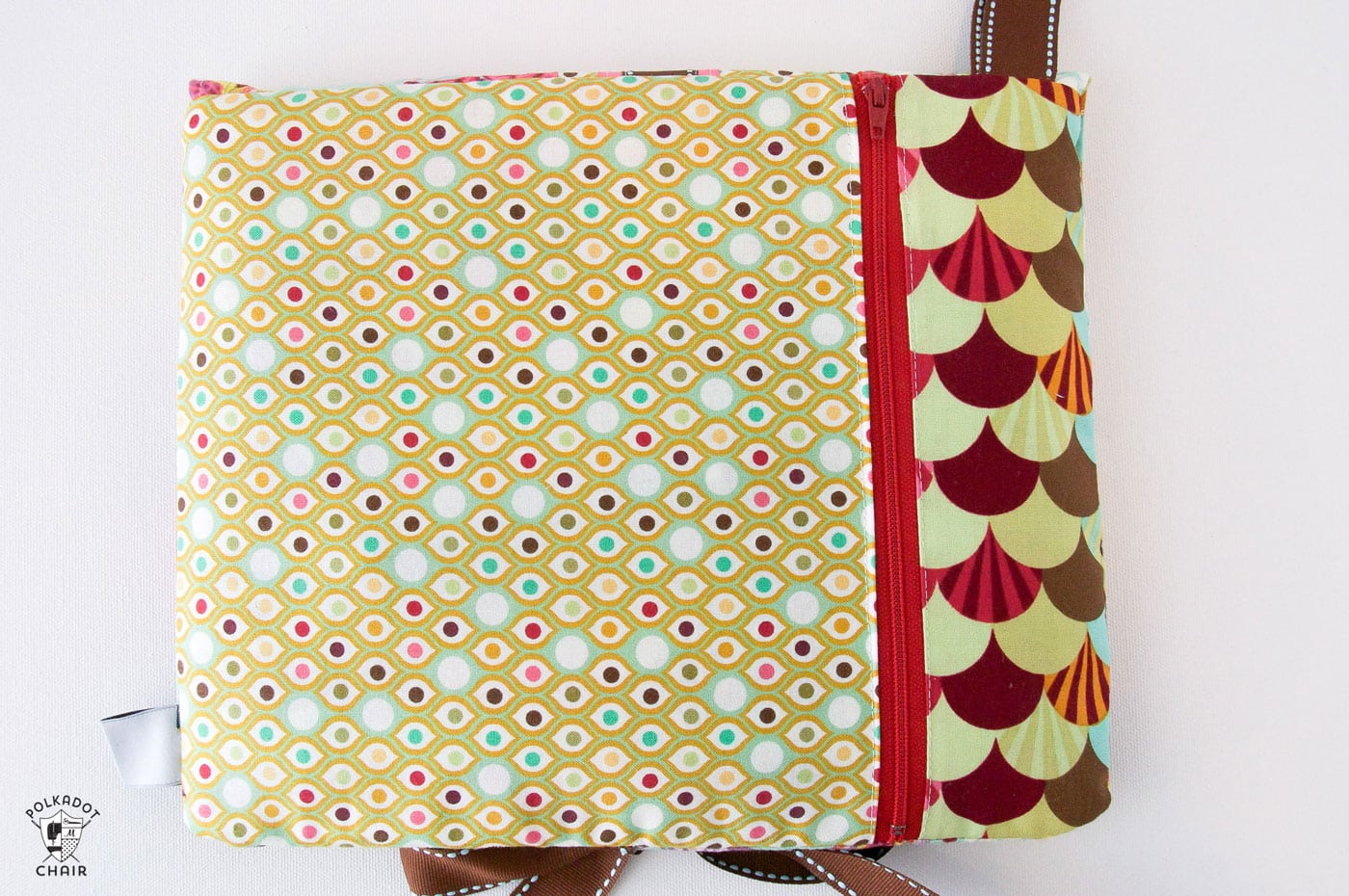 Tutorial for a padded ipad or tablet case. A free ipad case sewing pattern available on polkadotchair.com