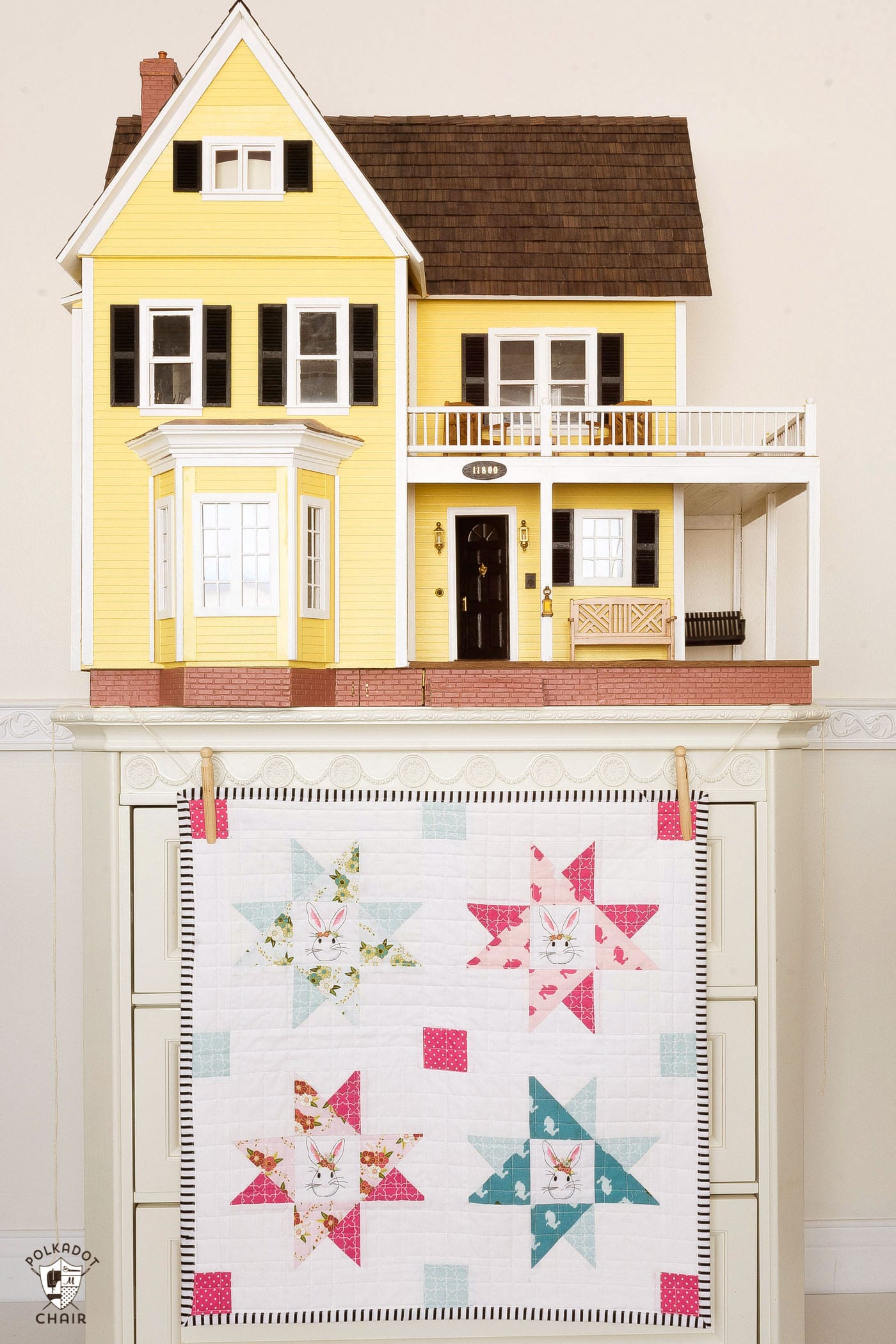 Wonderland; A free mini quilt pattern - would be so cute hung up as a decor in a Children's room - features Wonderland Fabric by Melissa Mortenson of polkadotchair.com