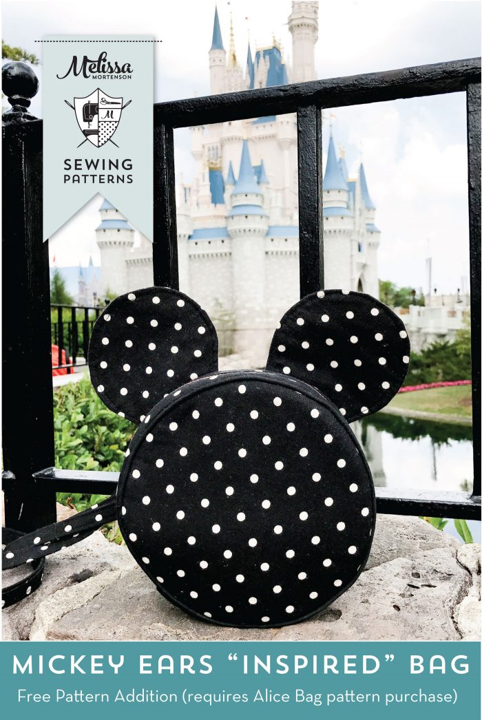 How to make a cute Mickey Mouse inspired cross body bag. Such a cute round bag pattern that would be perfect for a trip to Disney!