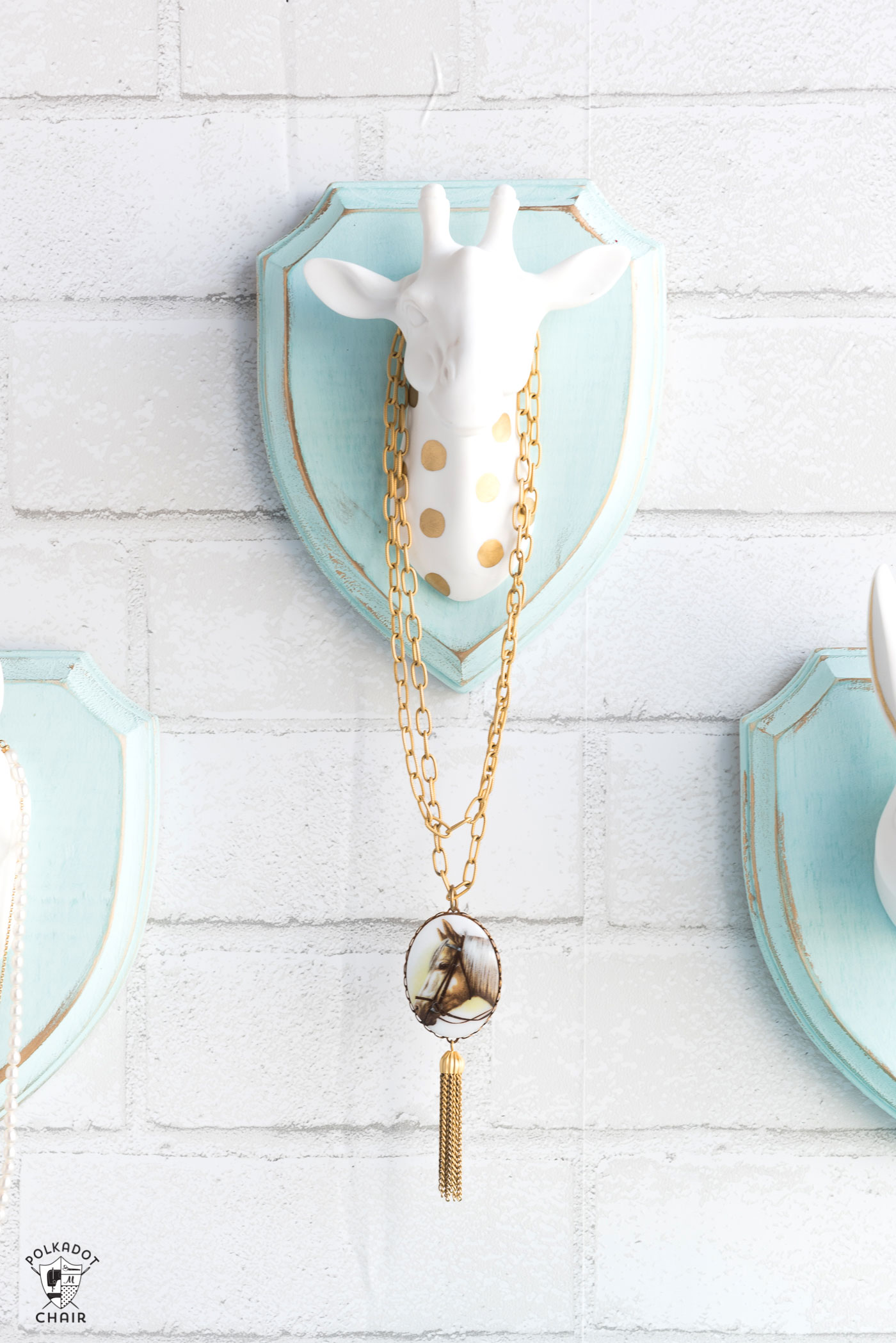 Cute and Whimsical DIY Jewelry Hangers made with wood plaques and animal heads; a creative way to display your jewelry