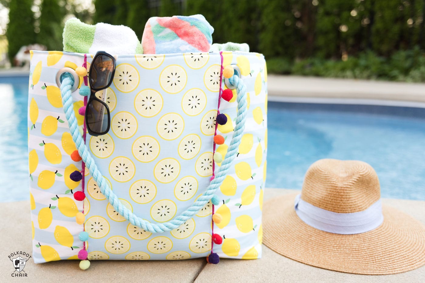 Free Oversized Beach Bag Sewing Pattern - The Polka Dot Chair