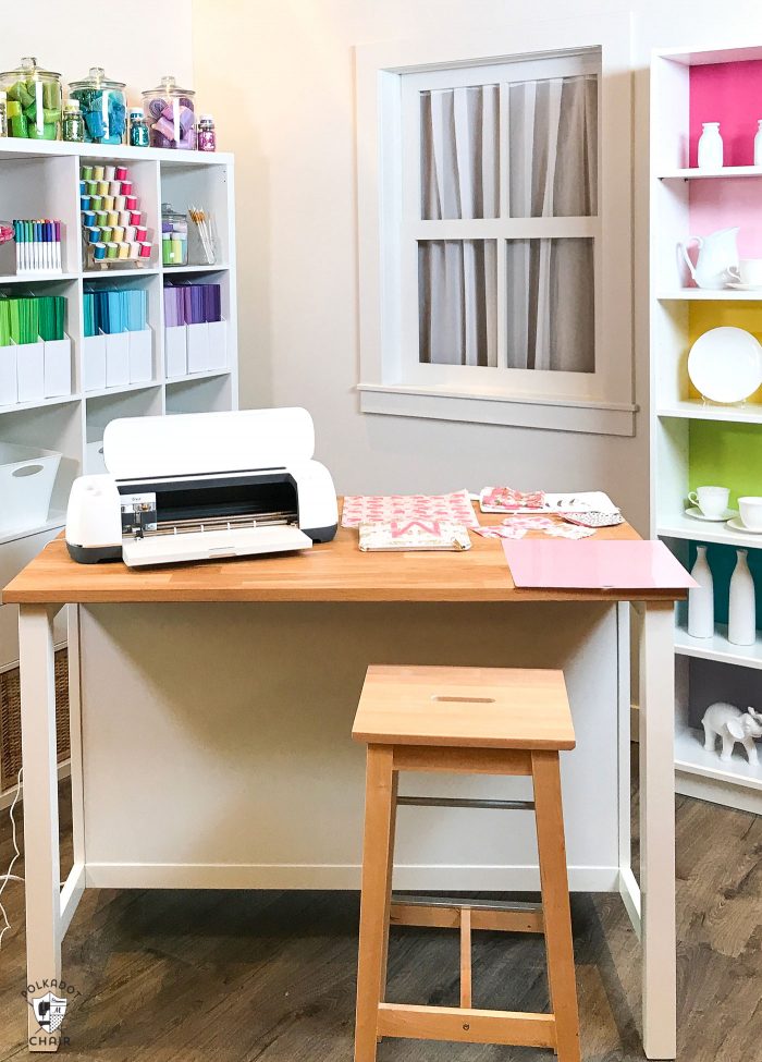 Review of the new Cricut Maker Machine and answers to some of your frequently asked questions about the new cricut machine