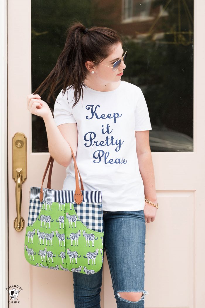 The March Bag sewing pattern has been updated and re-released. It's a fun handbag sewing pattern with a large outside kangaroo style pocket and 4 different handle styles. #sewingpattern #bagpattern #handbagpattern #pursepattern #polkadotchair #melissamortenson #rileyblake #safariparty