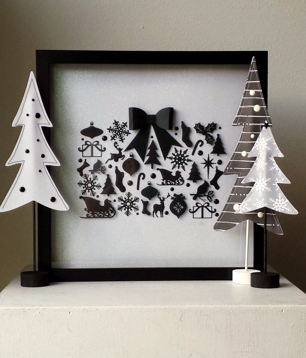 Stunning Black and White Christmas Display and christmas decor idea