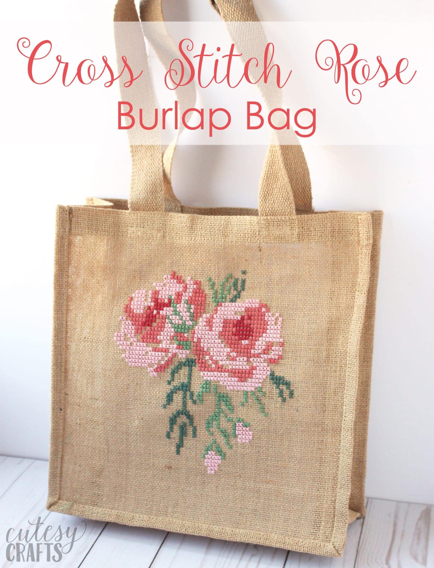 Free pattern for a Cross Stitch Burlap Bag - learn how to cross stitch a rose on a burlap bag #crossstitch #crossstitchrose #crossstitchpattern