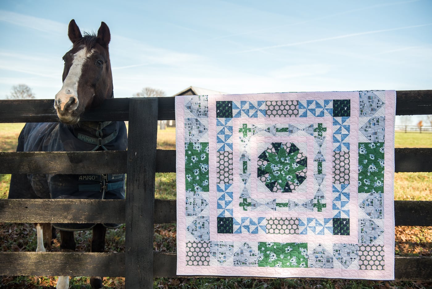 Learn how to make a medallion quilt; the Derby Days Medallion Quilt pattern, a free quilt pattern 