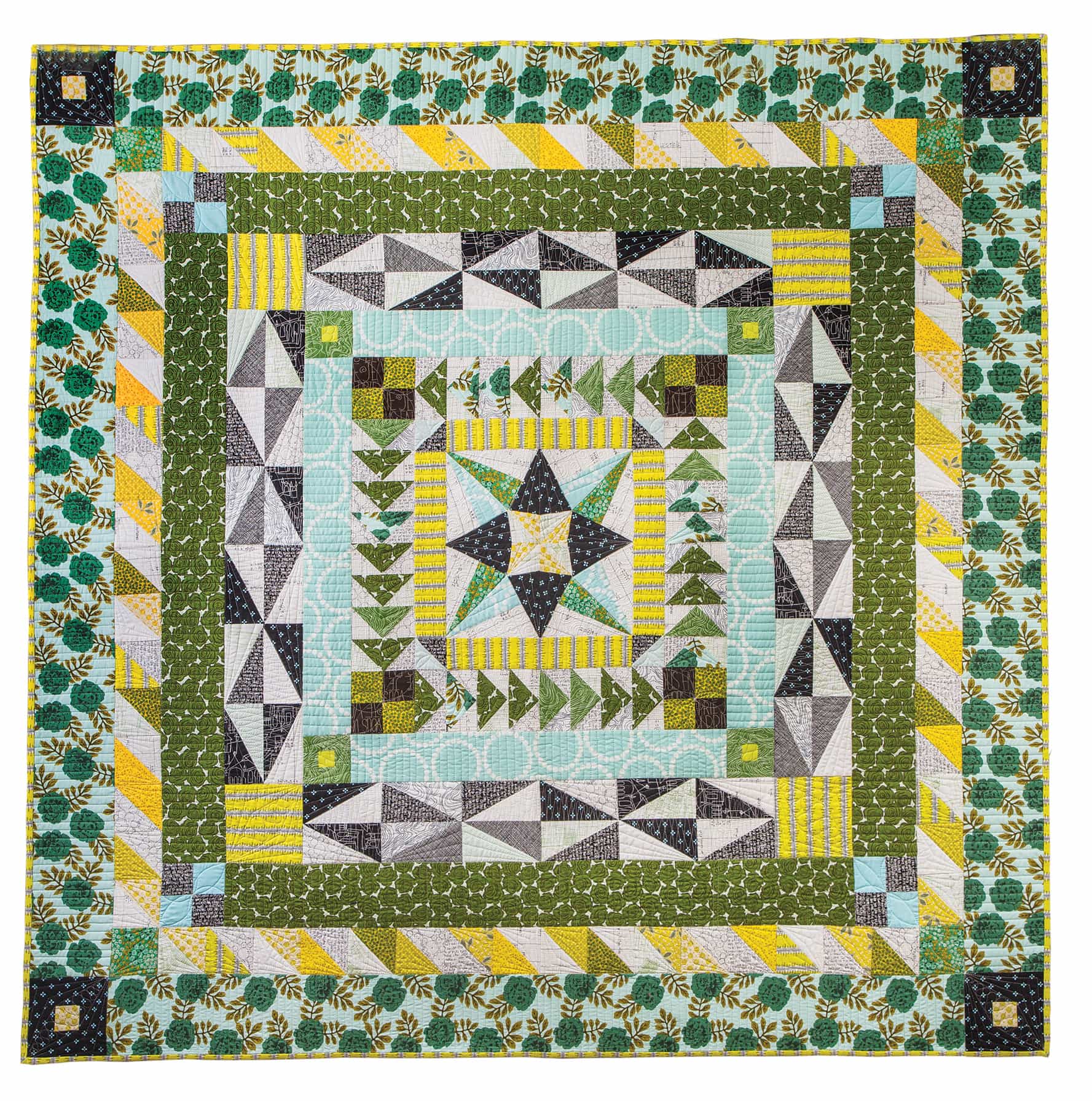 Learn how to make a medallion quilt; the Derby Days Medallion Quilt pattern, a free quilt pattern 