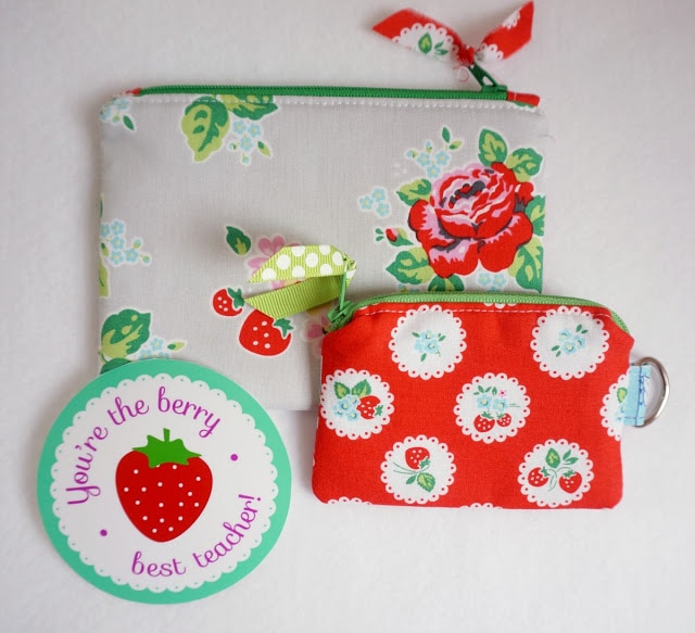 Sewing tutorial for a DIY coin purse