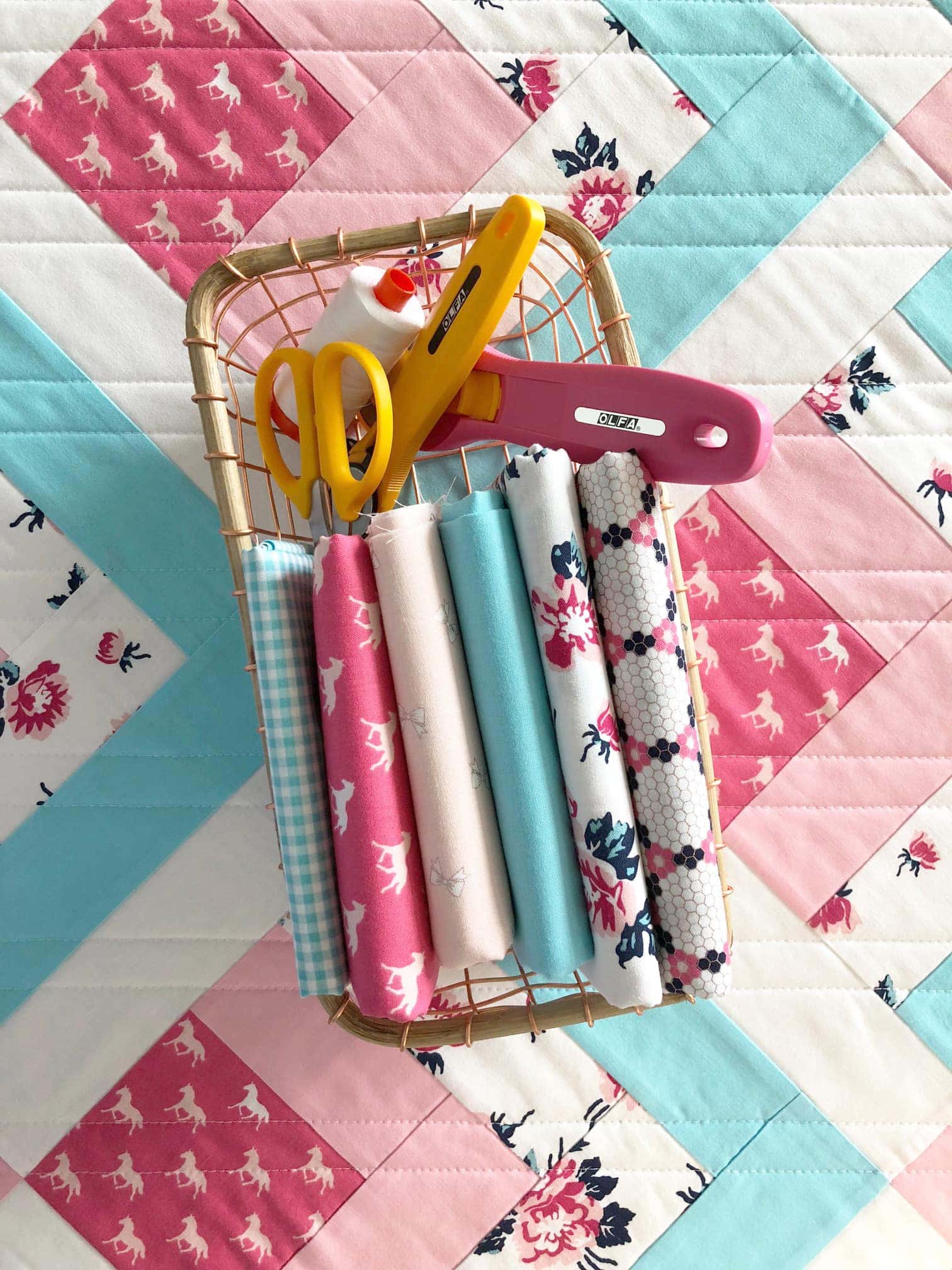 https://www.polkadotchair.com/wp-content/uploads/2018/05/mini-quilts-to-make.jpg