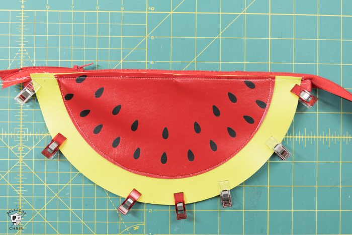 fruit purse construction step