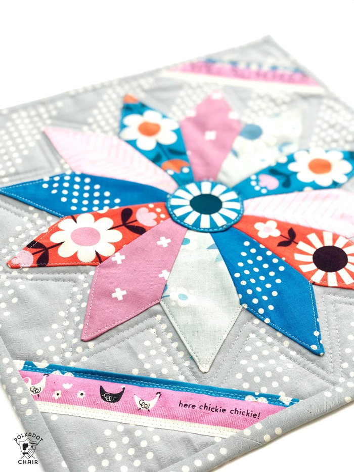 Free Mini Quilt Pattern Dresden Plate Quilt The Polka Free Mini Quilt Pattern Dresden Plate Quilt The Polka