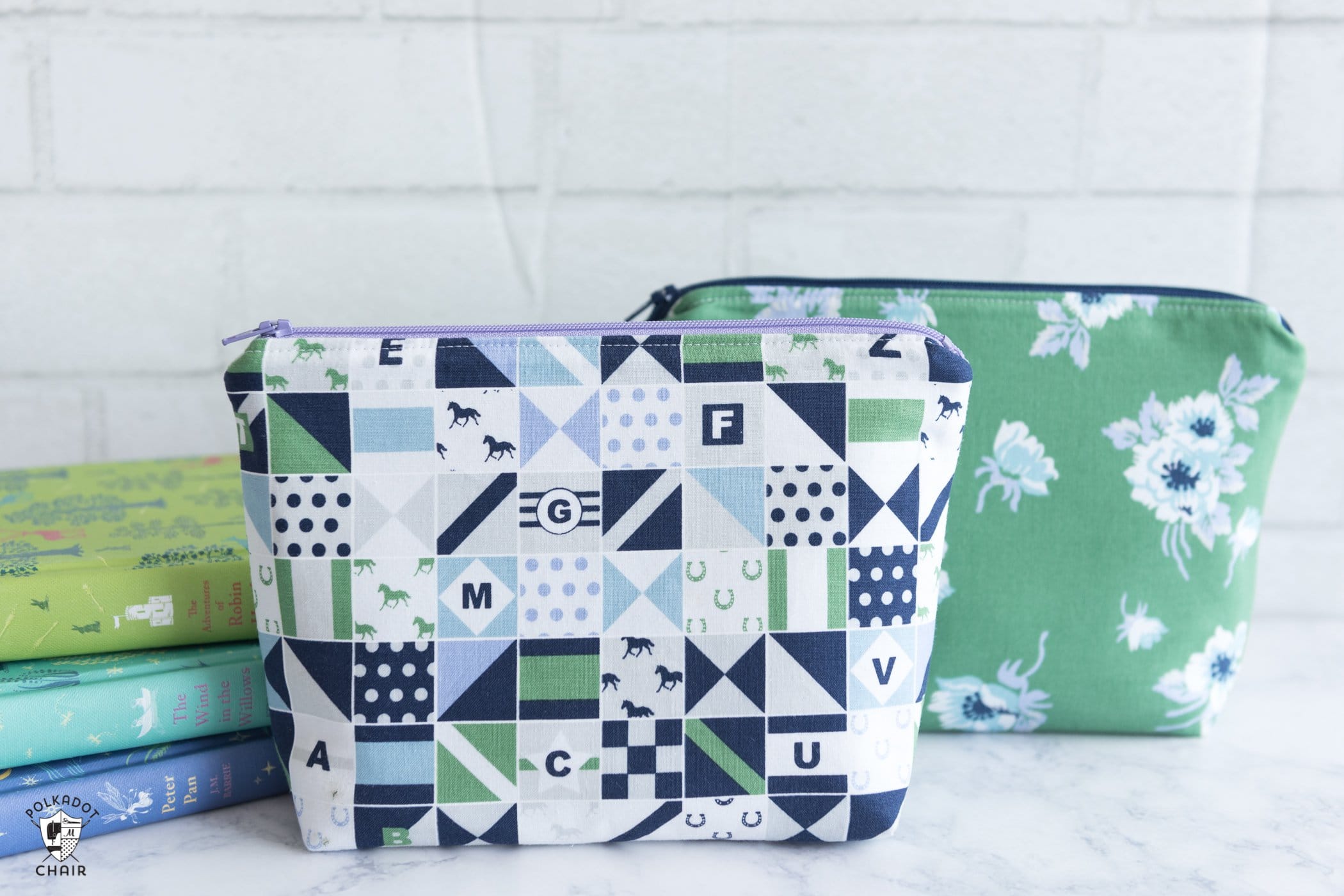 Cute and Quick toiletry Bag DIY PDF sewing pattern