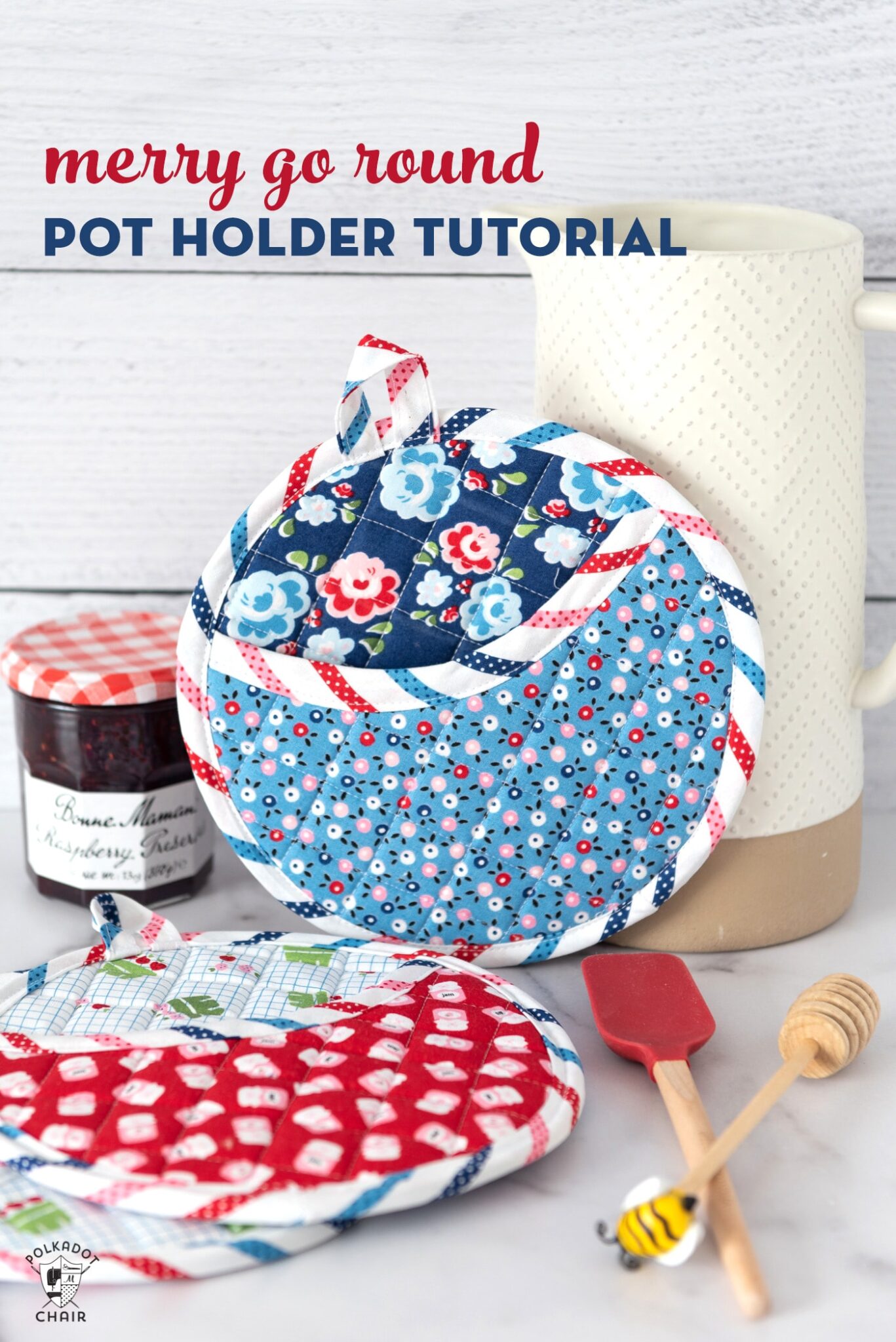 How to Make Round Quilted Potholders & Free Baking Gift Tag Printable