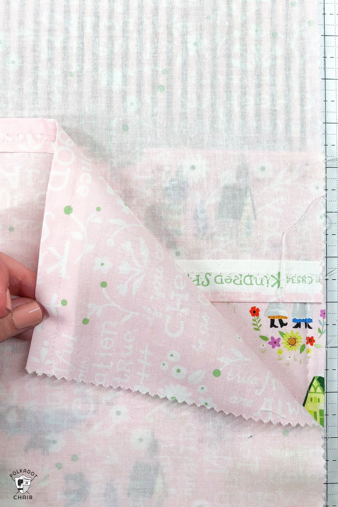 Steps to Building a Reading Pillow on a White Cutting Mat