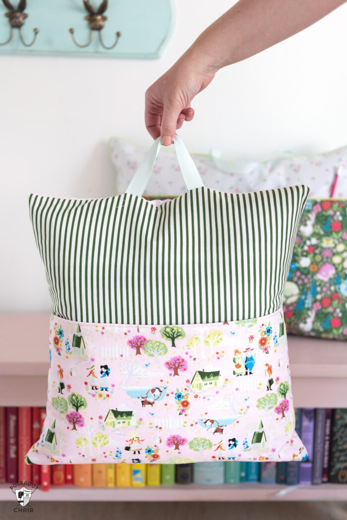 EASY Reading Pillow Pattern - The Polka Dot Chair