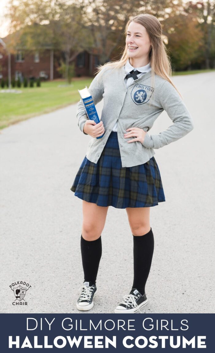 Girl wearing a Gilmore Girls costume standing outside 