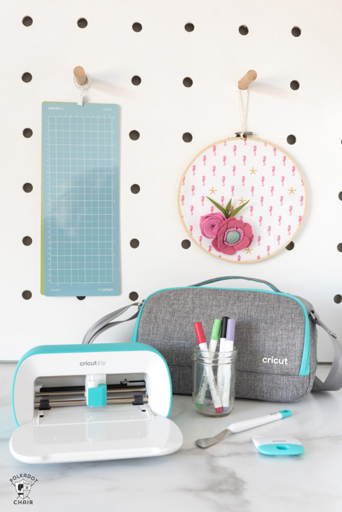 5 Home Organization Projects to Tackle with a Cricut Joy