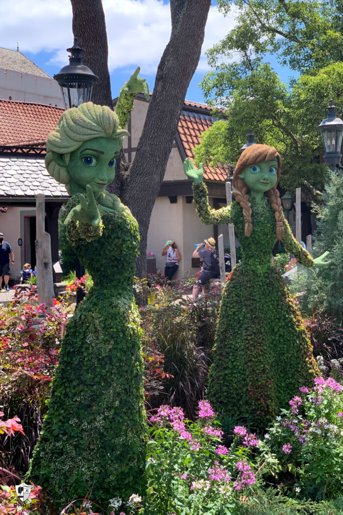 Anna & Else topiaries at Epcot