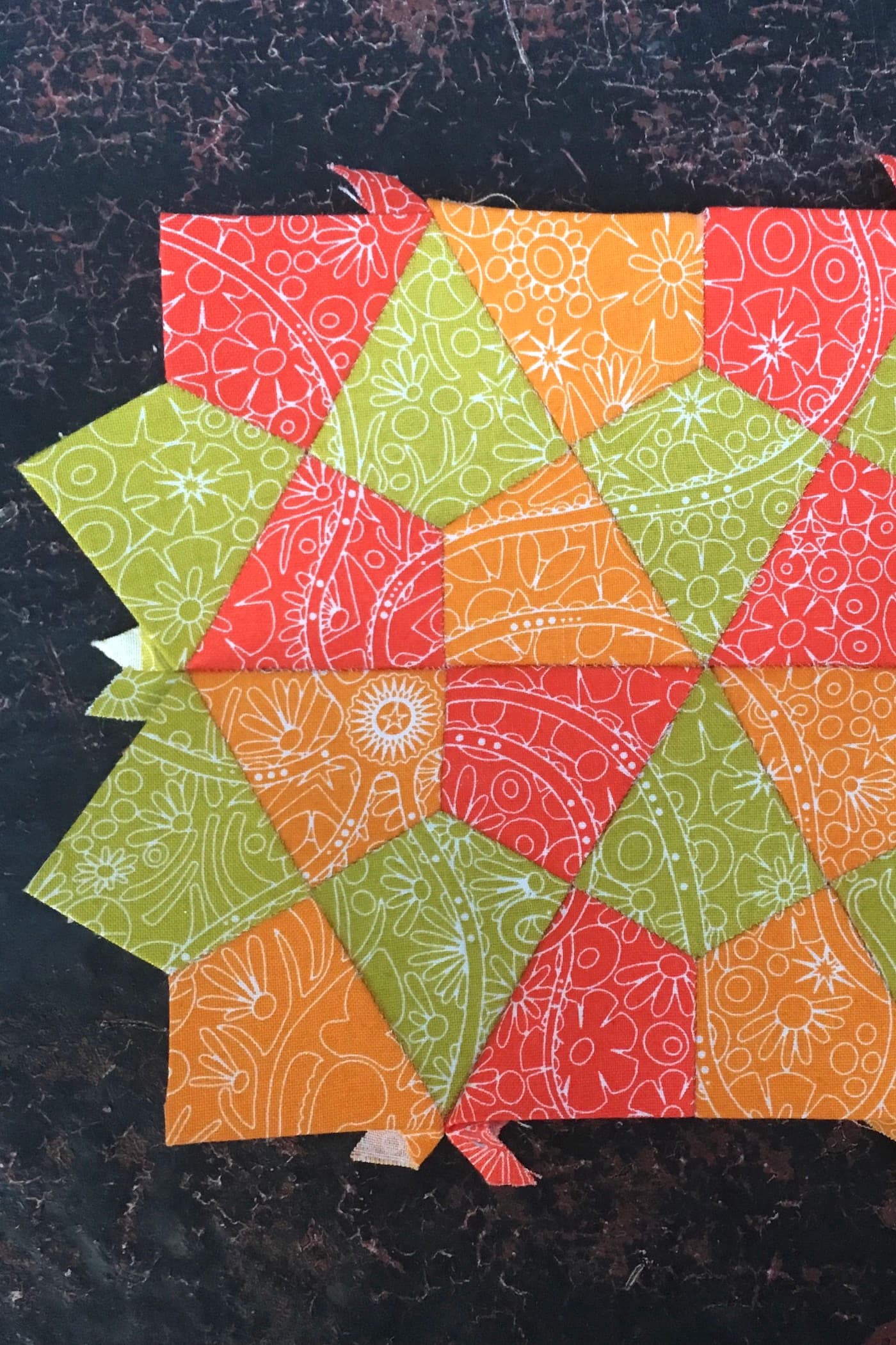 How to Choose a Basting Method for English Paper Piecing | Polka Dot Chair
