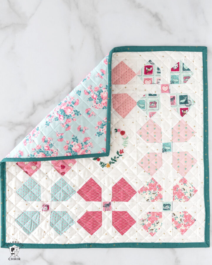 Make it Mini; New Quilt Book Review - The Polka Dot Chair