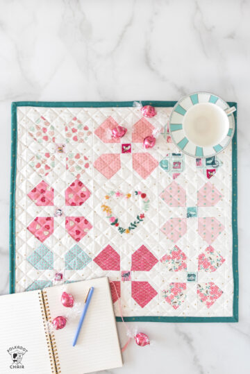 Make it Mini; New Quilt Book Review - The Polka Dot Chair