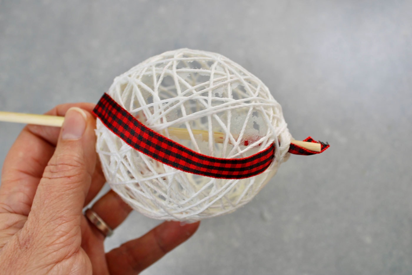 How to Make String Christmas Ornaments The Polka Dot Chair