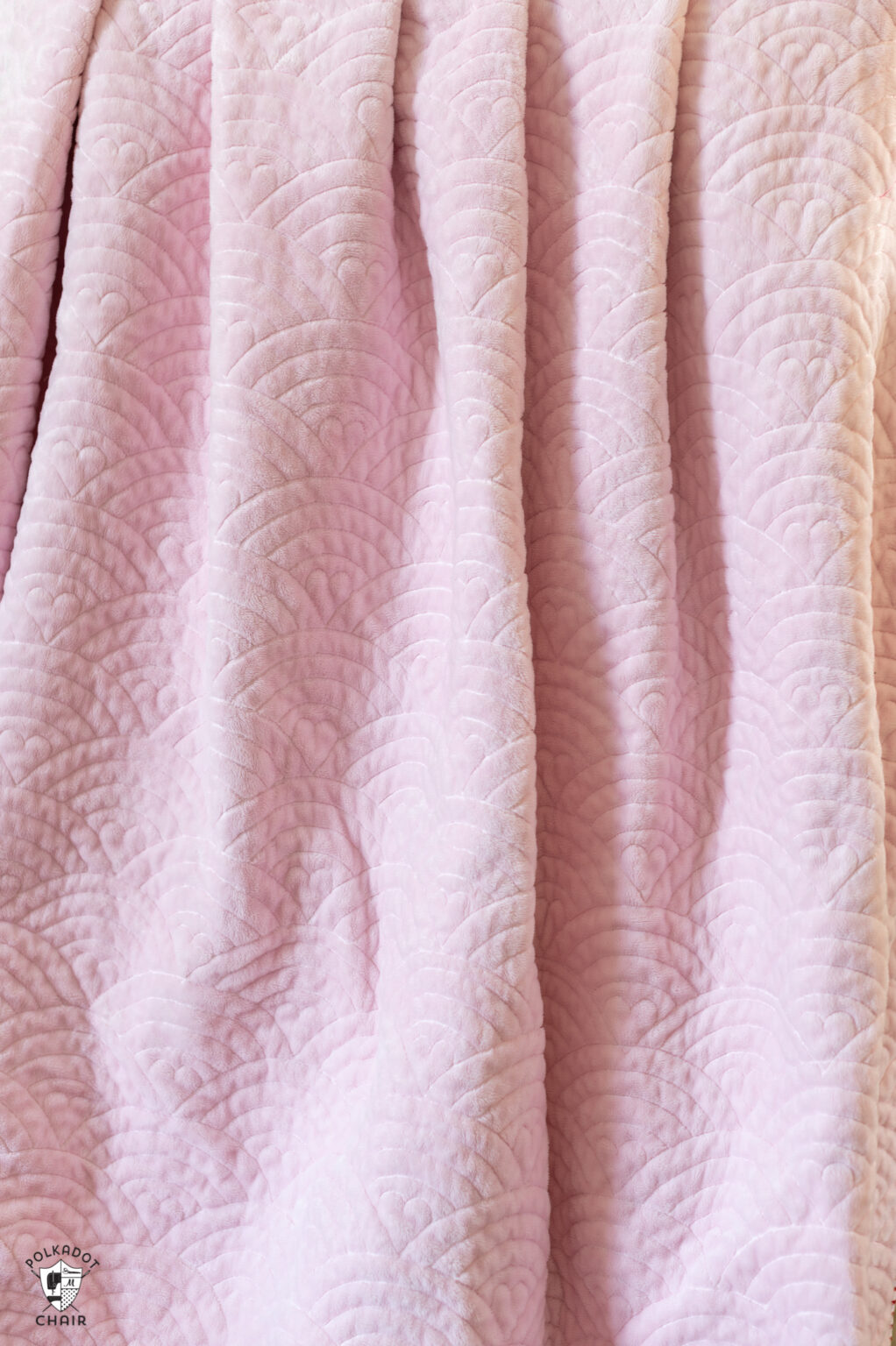 How to Sew with Minky Fabric, Beginner Tips Polka Dot Chair