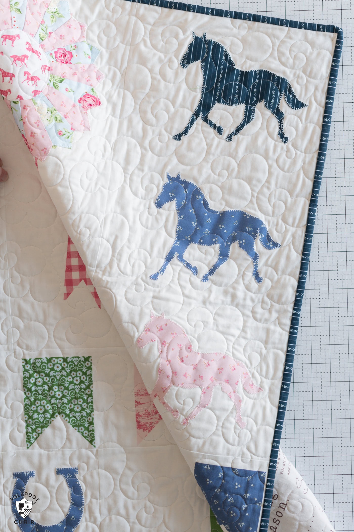 closeup of bluegrass sampler quilt pattern