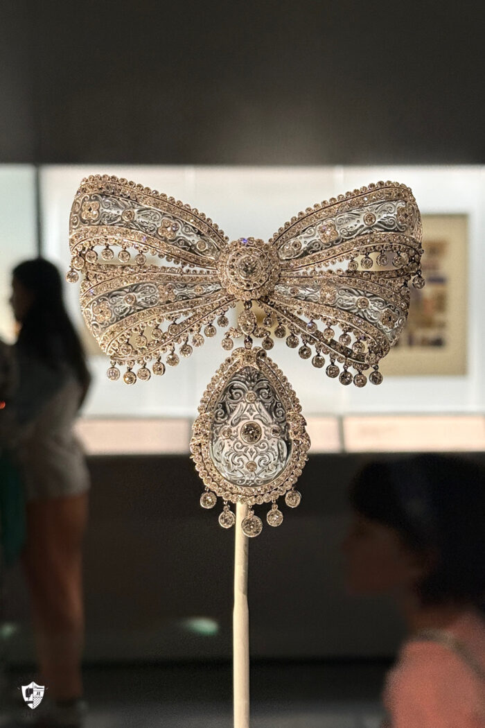 close up of diamond brooch at Victora & Albert museum