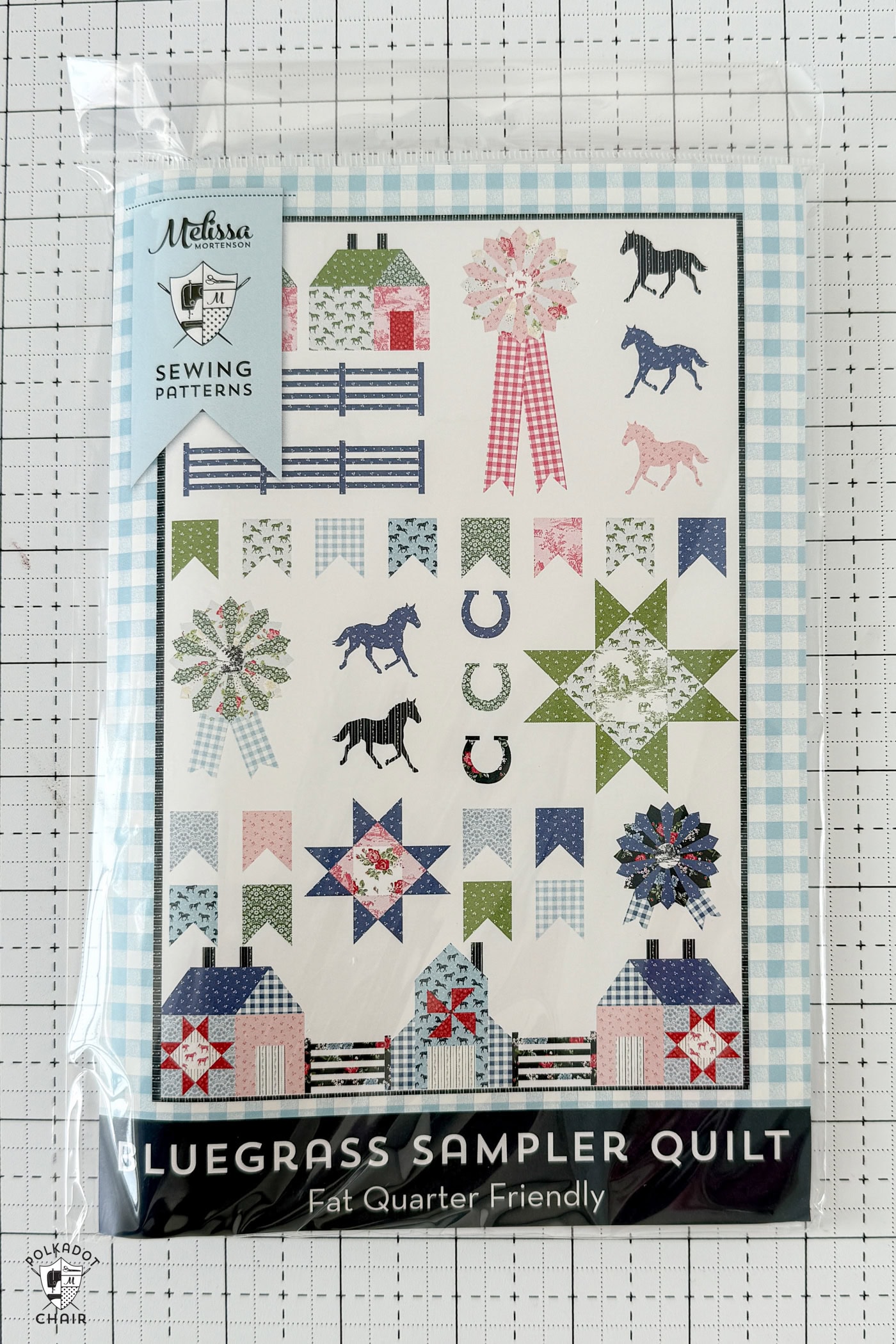 quilt pattern on white cutting mat
